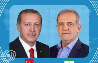 الرئيس الايراني يهنىء اردوغان بحلول اليوم الوطني لتركيا