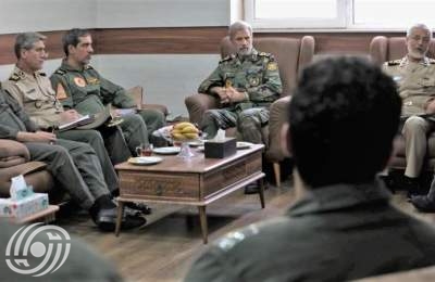 قائد الجيش : لن نفرط بشبر واحد من تراب الوطن قائد الجيش : لن نفرط بشبر واحد من تراب الوطن