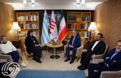 وزير الثقافة يستقبل الوفود المشاركة في مهرجان فجر السينمائي وزير الثقافة يستقبل الوفود المشاركة في مهرجان فجر السينمائي