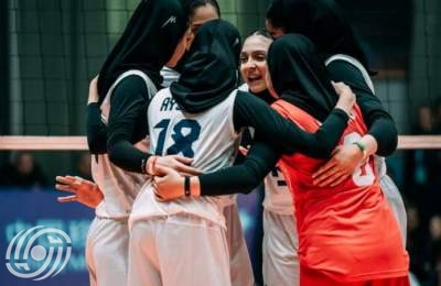 الطالبات الإيرانيات يتصدرن بطولة العالم للكرة الطائرة الطالبات الإيرانيات يتصدرن بطولة العالم للكرة الطائرة